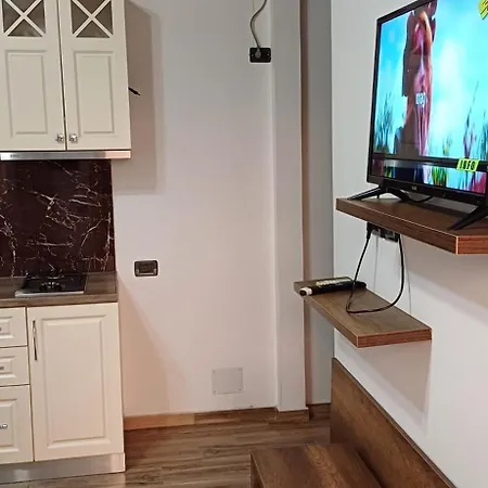 Hotell Lepenica Radhimë