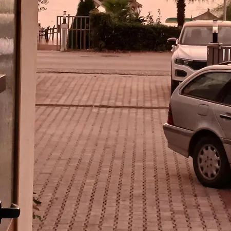 Lepenica Hotell Radhimë